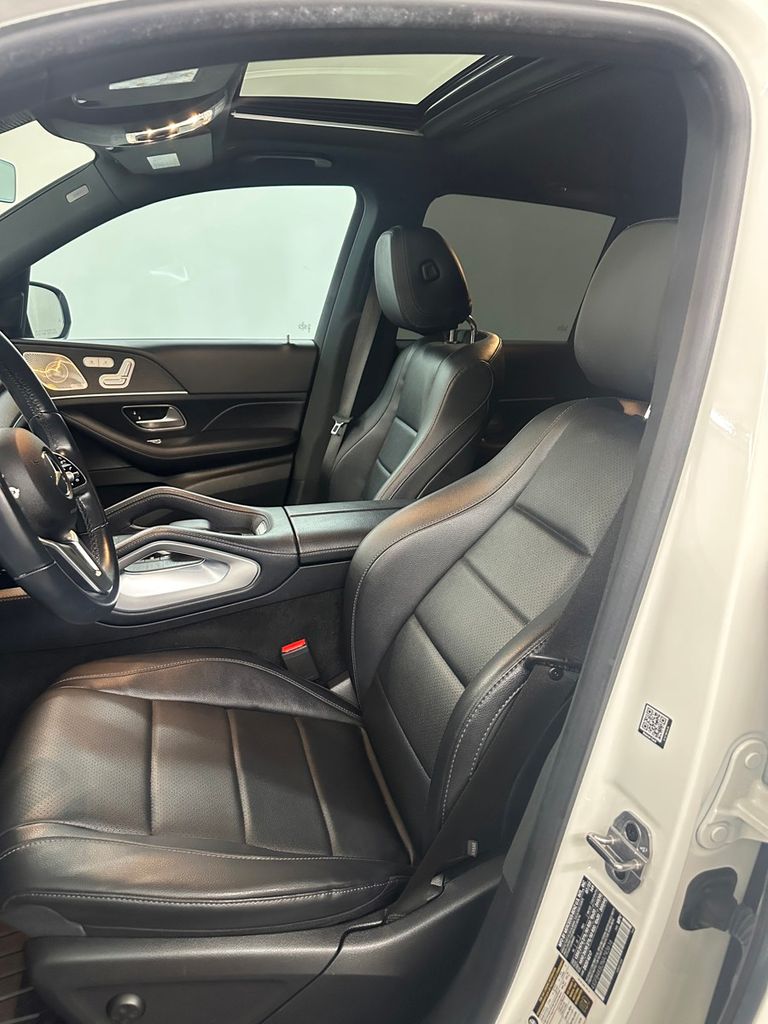 used 2022 Mercedes-Benz GLE car, priced at $34,985