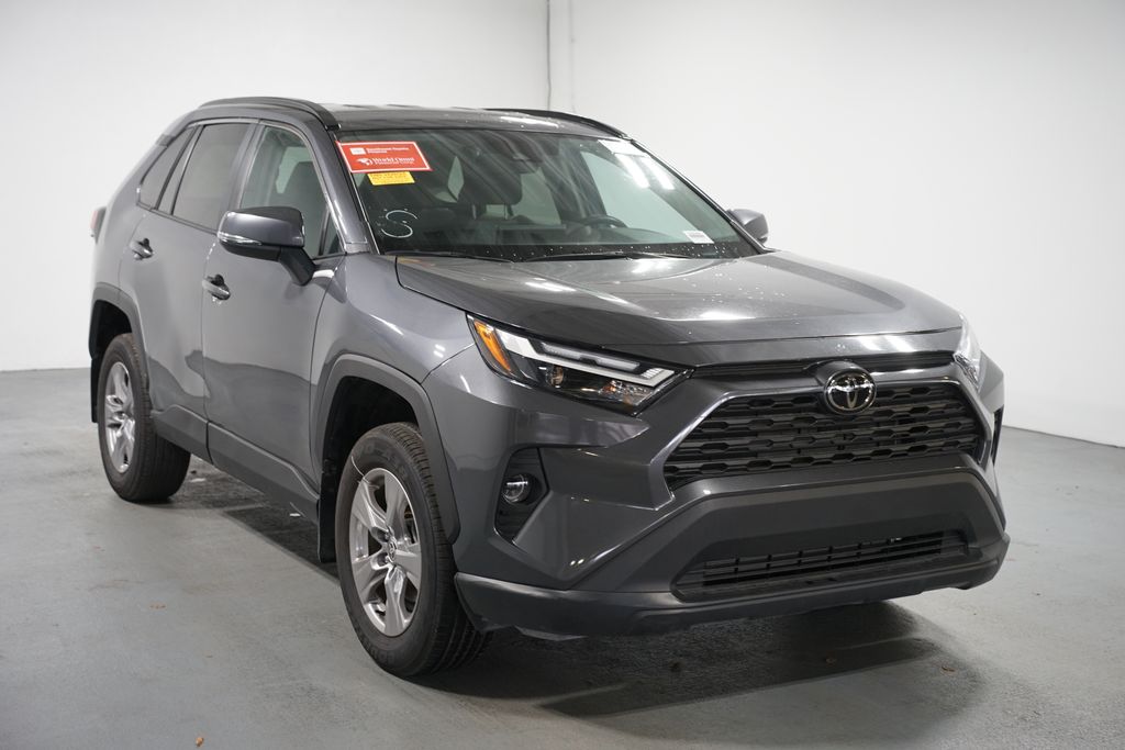 Thumbnail: 2024 Toyota RAV4 - 3