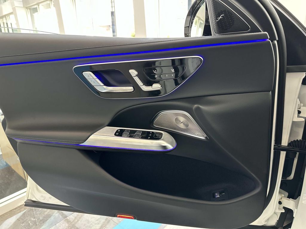 Thumbnail: 2026 Mercedes-Benz E-Class - 13