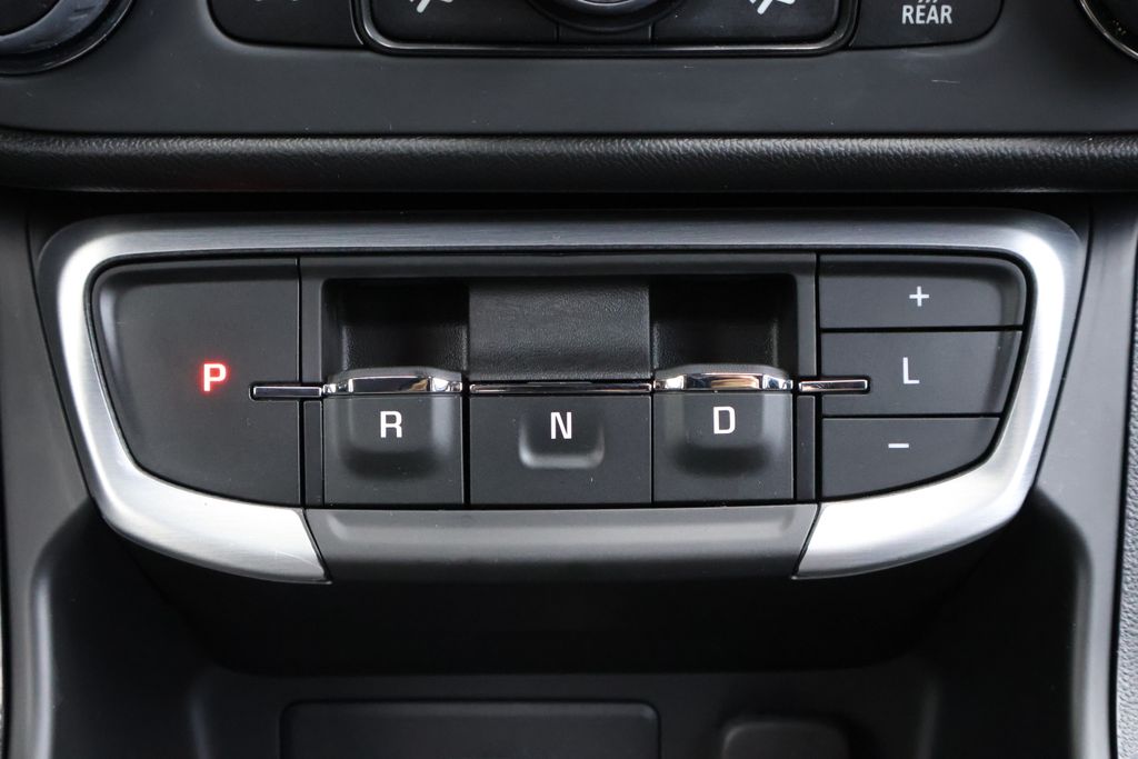Thumbnail: 2023 GMC Terrain - 20