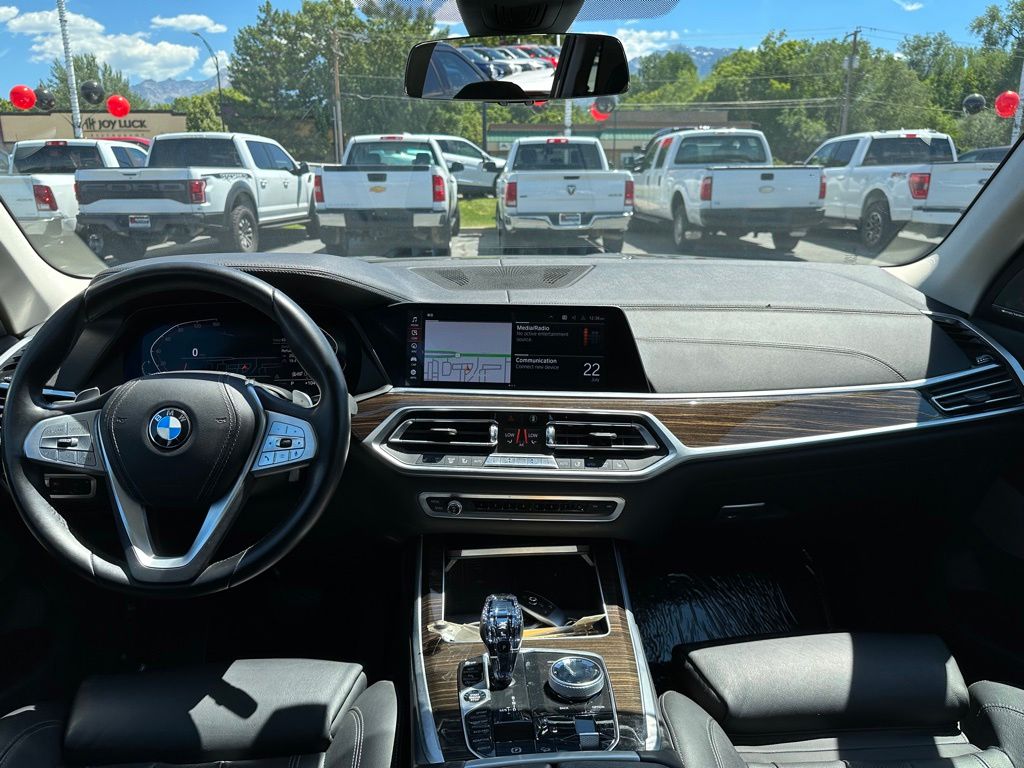 2020 BMW X7 xDrive40i 35