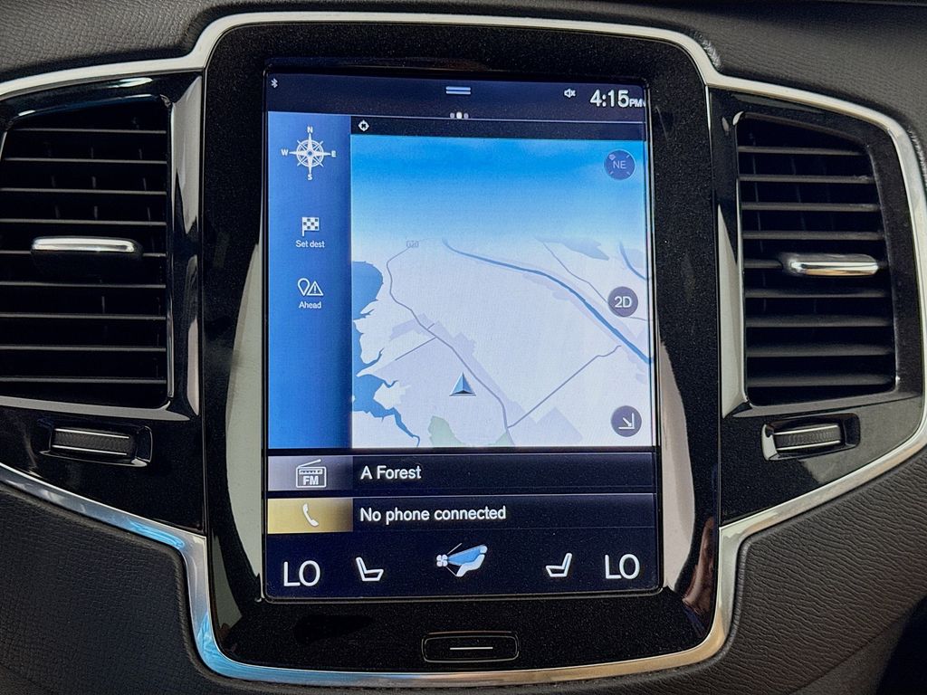 2017 Volvo XC90 T6 Momentum 13