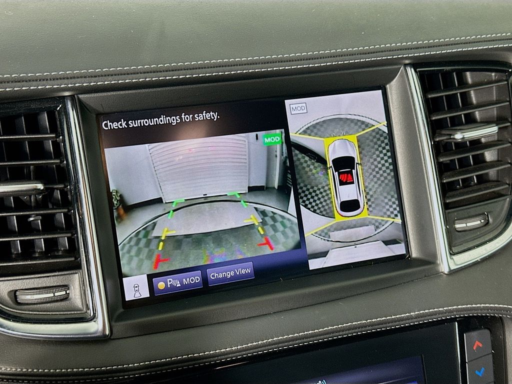 2022 INFINITI QX55 Essential 14