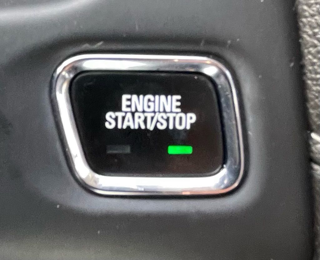 2018 GMC Acadia SLT-1 White at Autostrade