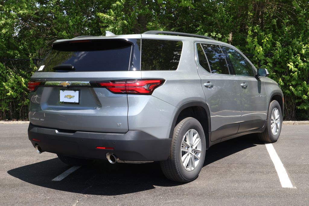 Thumbnail: 2023 Chevrolet Traverse - 9