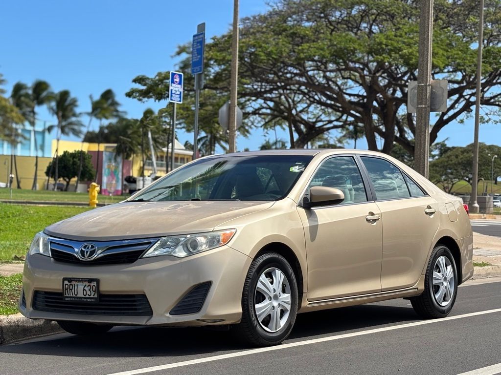 2012 Toyota Camry L photo