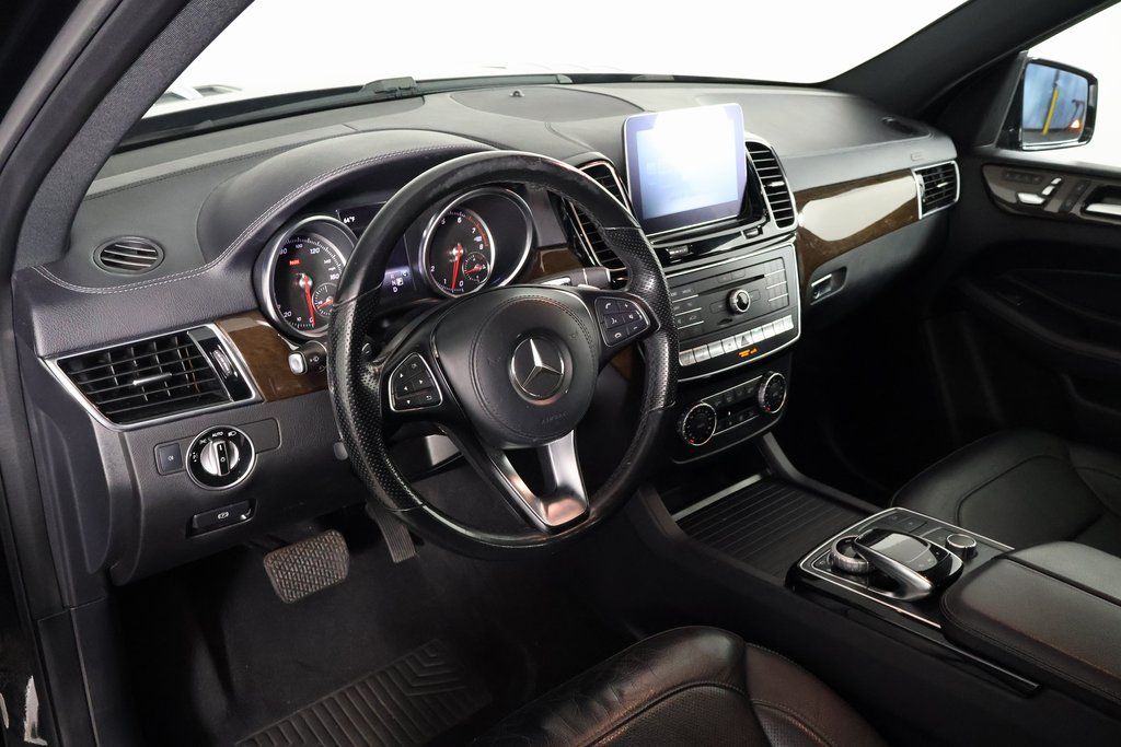 Thumbnail: 2018 Mercedes-Benz GLS - 7