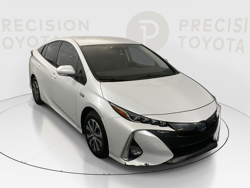White (Wind Chill Pearl) 2021 Toyota Prius Prime Limited FWD Hatchback Front-Wheel Drive Continuously Variable Transmission