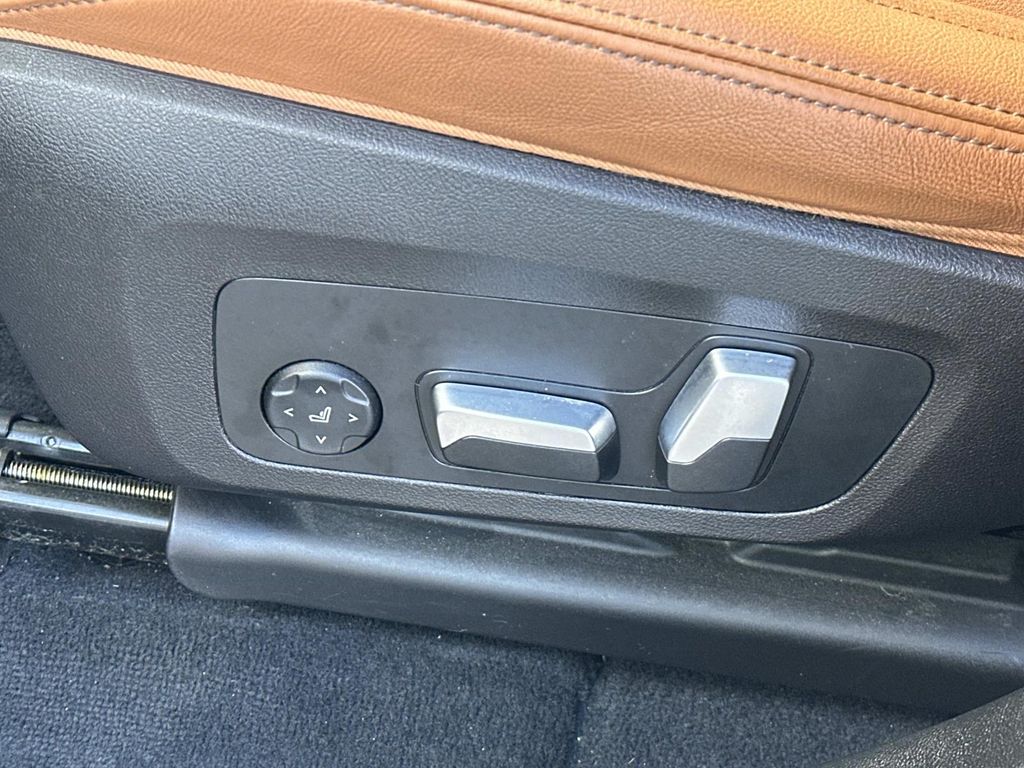 Thumbnail: 2022 BMW X4 - 31