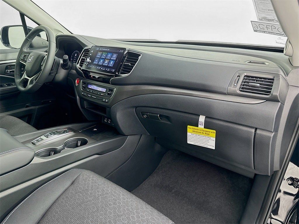 2024 Honda Ridgeline Sport photo