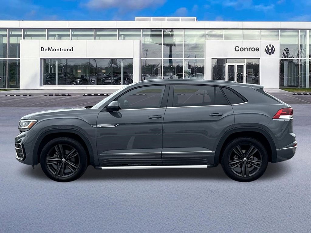 2021 Volkswagen Atlas Cross Sport 3.6L V6 SE w/Technology R-Line Gray at Community Toyota