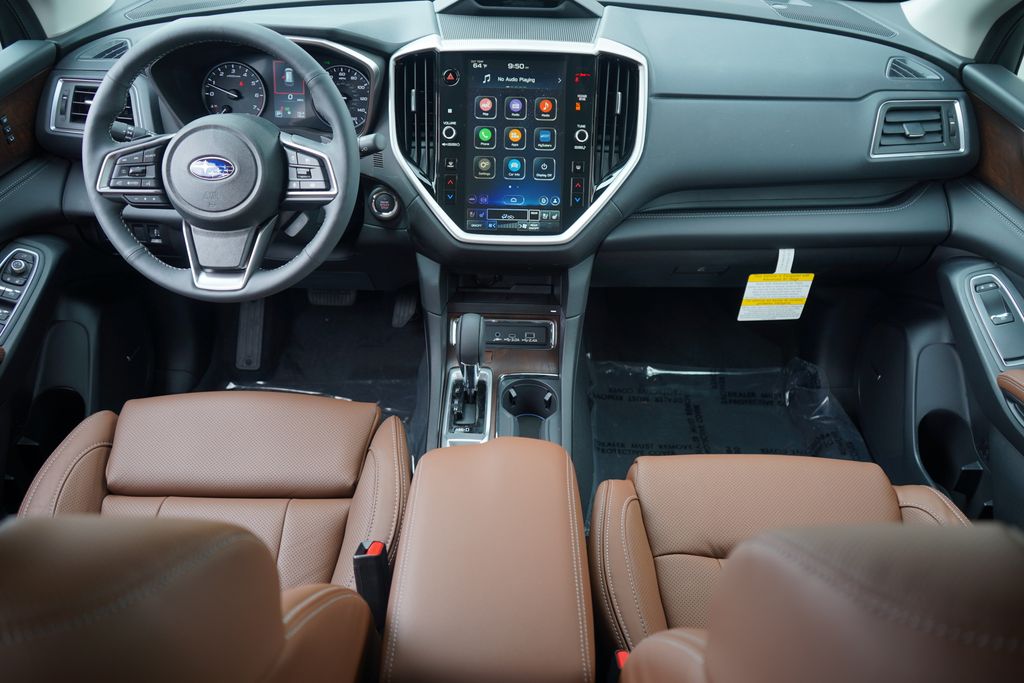 2025 Subaru Ascent Touring 8