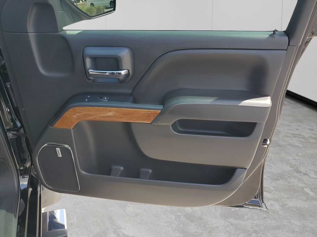 Used Car 2018 Chevrolet Silverado 1500  High Country For Sale Under $35,000 In Austin, Texas