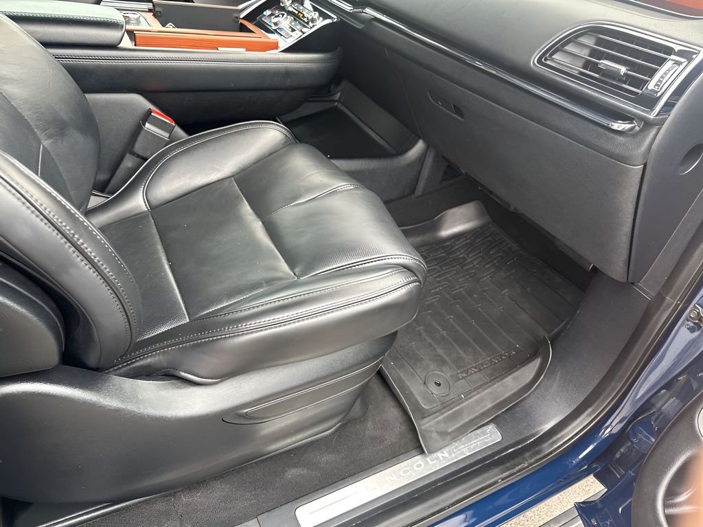 Used Car 2019 Lincoln Navigator L  L Reserve For Sale Under $40,000 In Austin, Texas