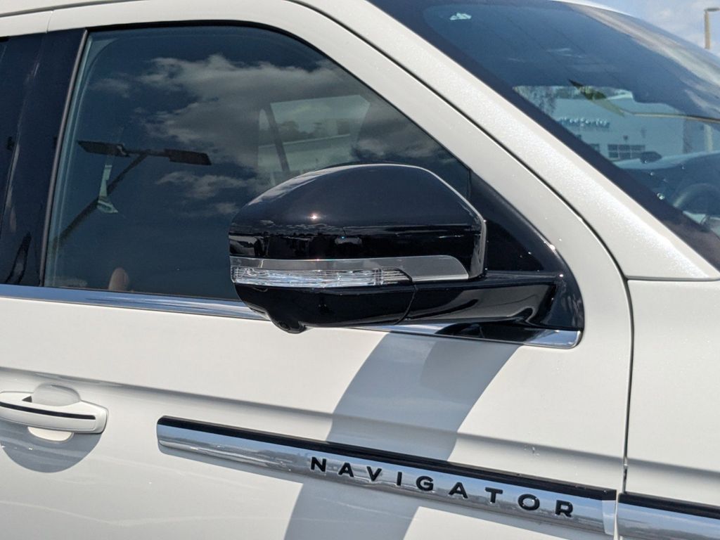 2026 Lincoln Navigator Reserve L