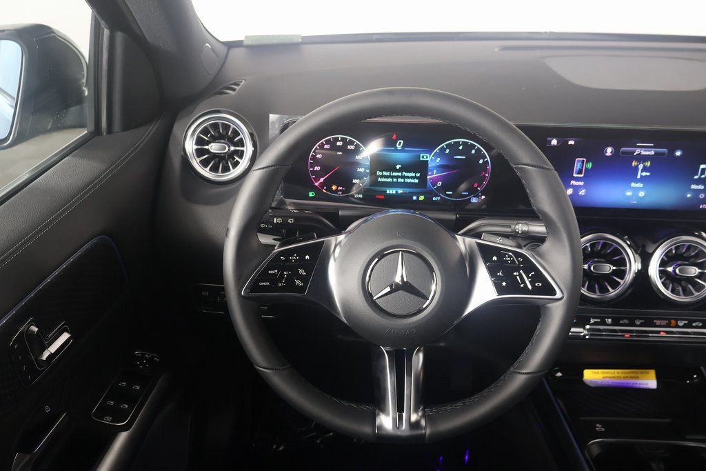 2025 Mercedes-Benz GLA 250 3