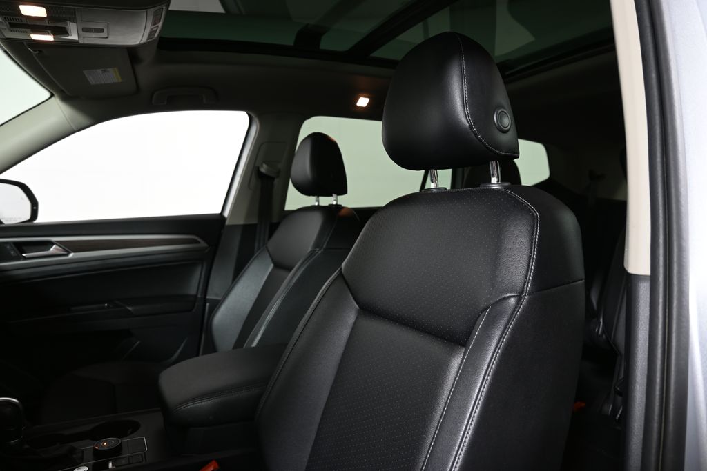 Thumbnail: 2019 Volkswagen Atlas - 16