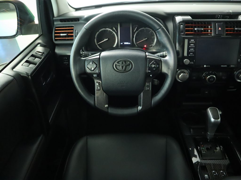 Thumbnail: 2023 Toyota 4Runner - 10