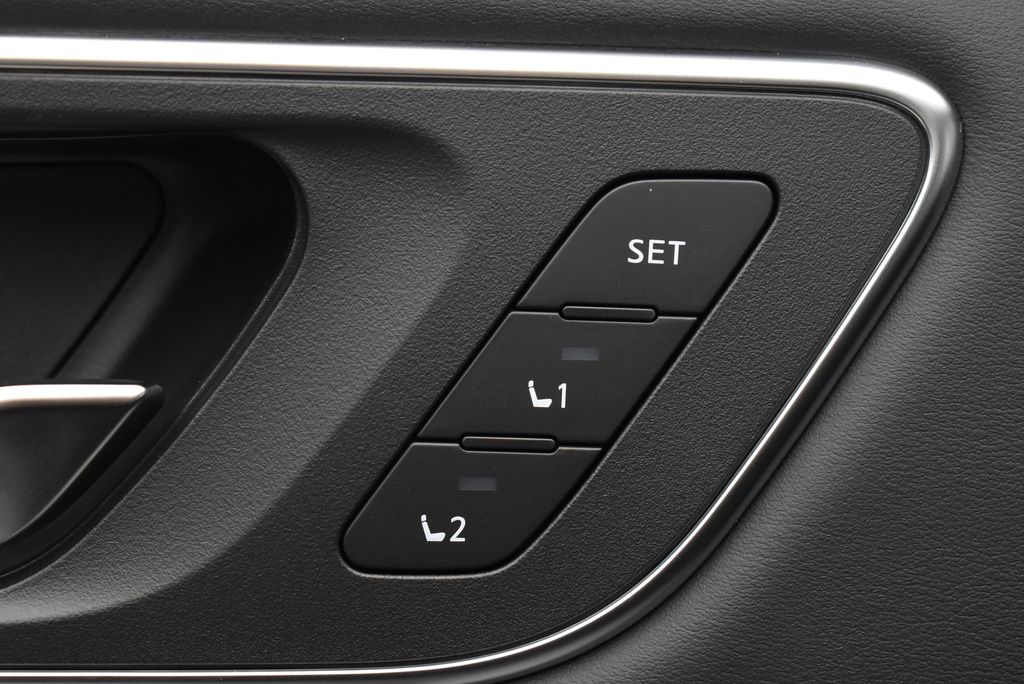 Thumbnail: 2026 Nissan Rogue - 12