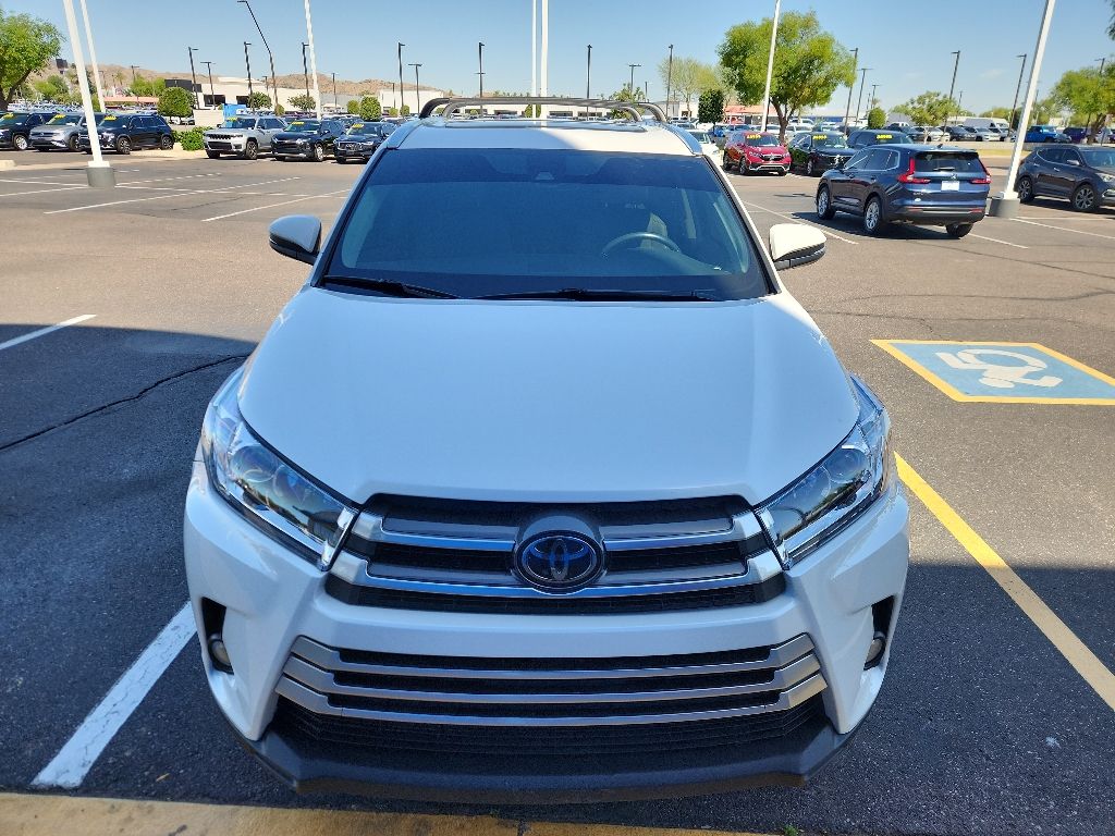 Thumbnail: 2018 Toyota Highlander - 2