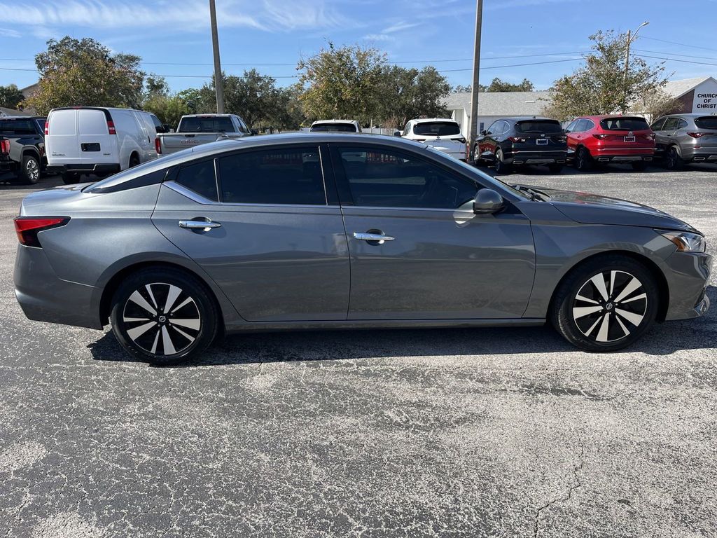 2020 Nissan Altima 2.5 SL 3