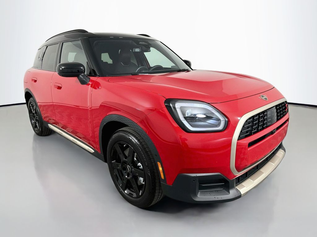 Thumbnail: 2027 MINI Cooper Countryman - 3