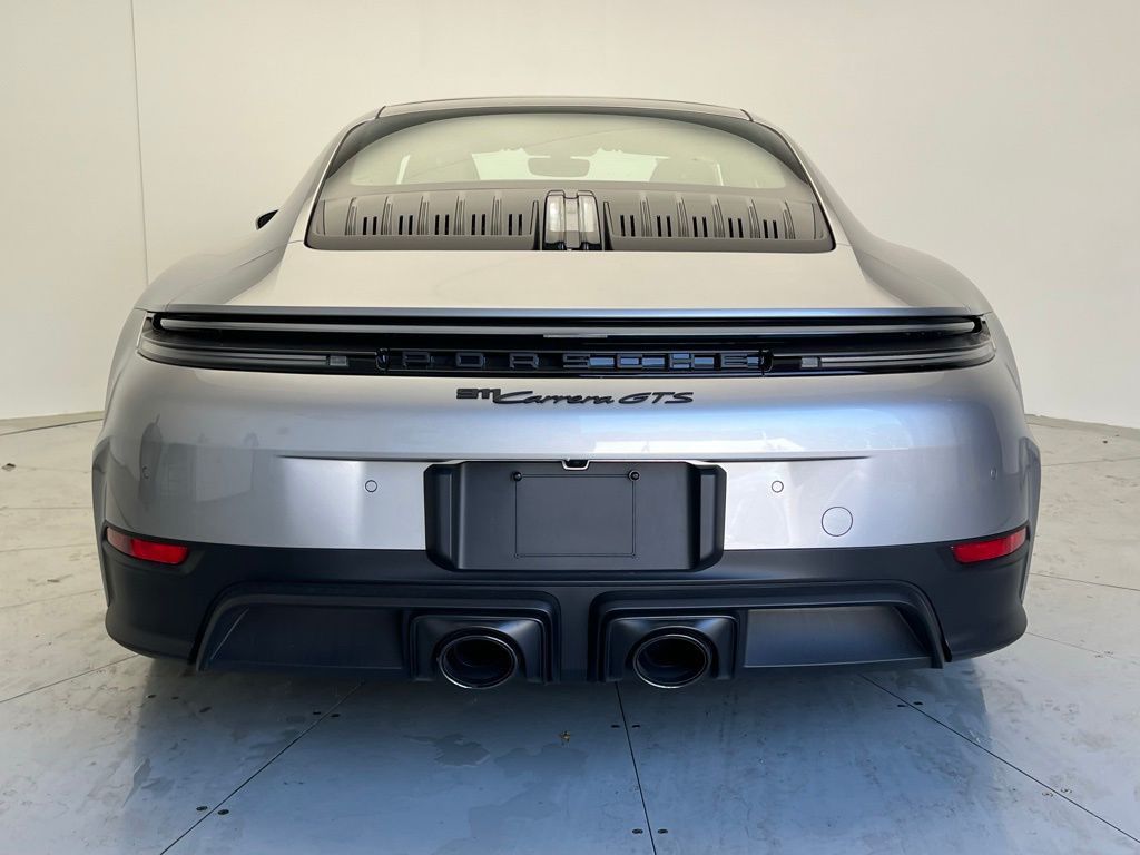 Thumbnail: 2026 Porsche 911 - 21
