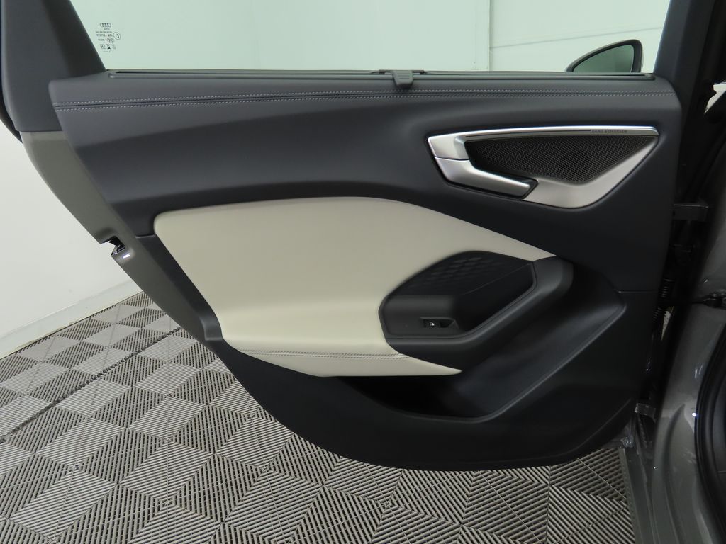 Thumbnail: 2025 Audi A5 - 28