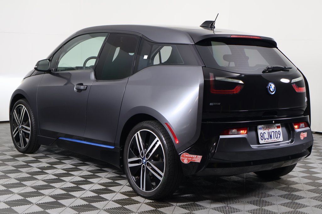 Thumbnail: 2017 BMW i3 - 6