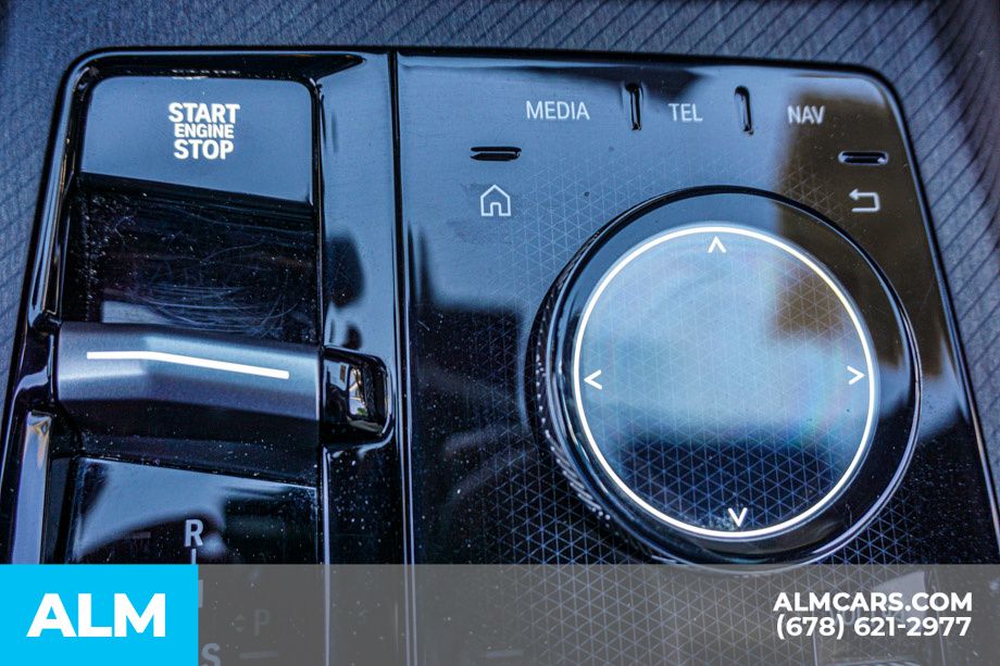 Used 2025 Gray BMW M50 xDrive image 48