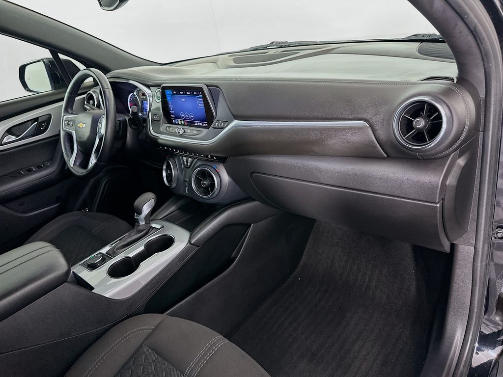 Thumbnail: 2021 Chevrolet Blazer - 28