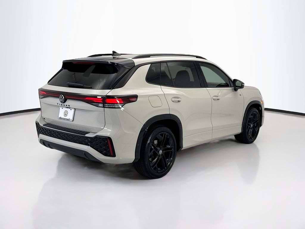 Thumbnail: 2026 Volkswagen Tiguan - 5
