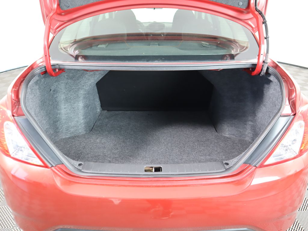 Thumbnail: 2017 Nissan Versa - 27