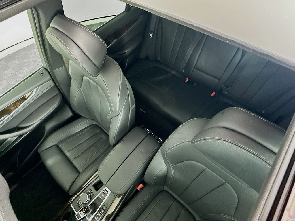 Thumbnail: 2018 BMW X5 - 22