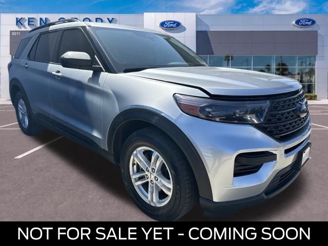 Silver Metallic 2023 Ford Explorer SUV / Crossover Rear-Wheel Drive Automatic