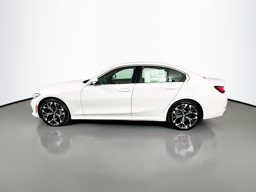 Thumbnail: 2026 BMW 3 Series - 8