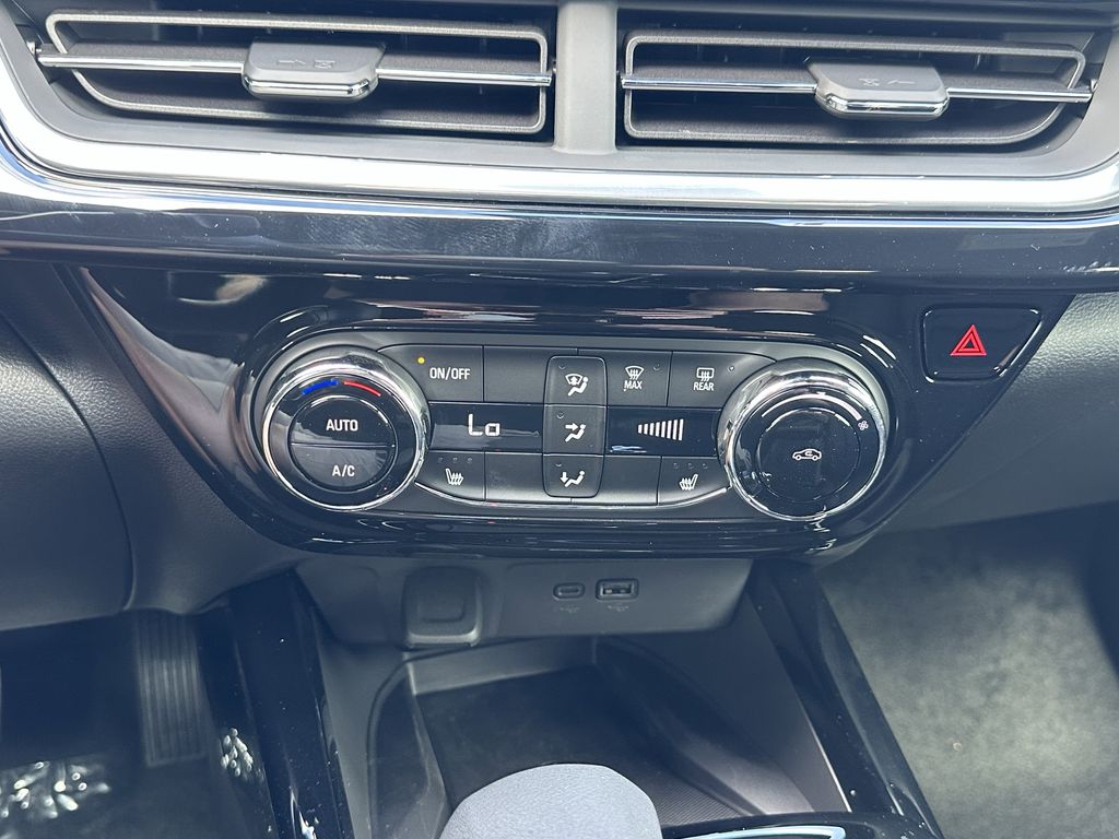 new 2026 Chevrolet Trax car, priced at $25,596