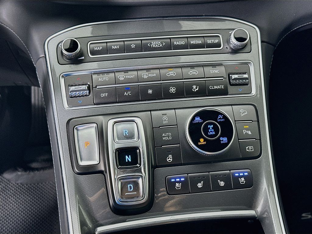 Thumbnail: 2023 Hyundai Santa Fe - 16
