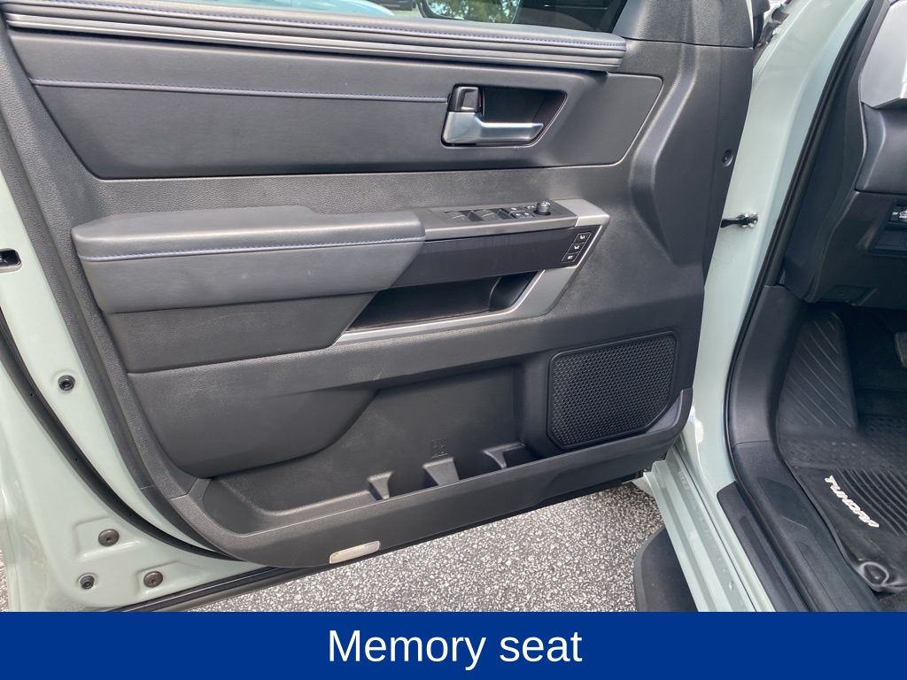 2024 Toyota Tundra Hybrid Platinum - 10