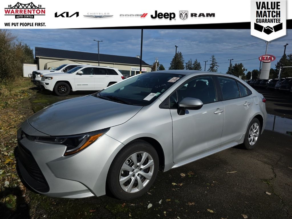 2024 Toyota Corolla LE