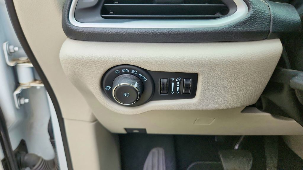 2024 Chrysler Pacifica Hybrid