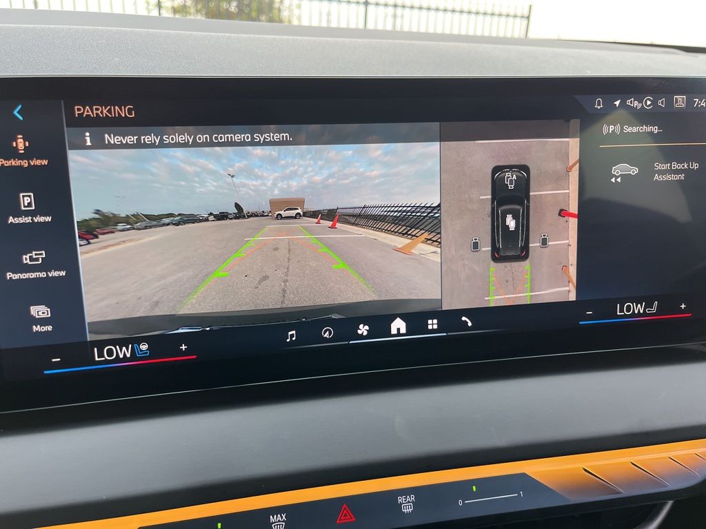 Thumbnail: 2025 BMW X3 - 25