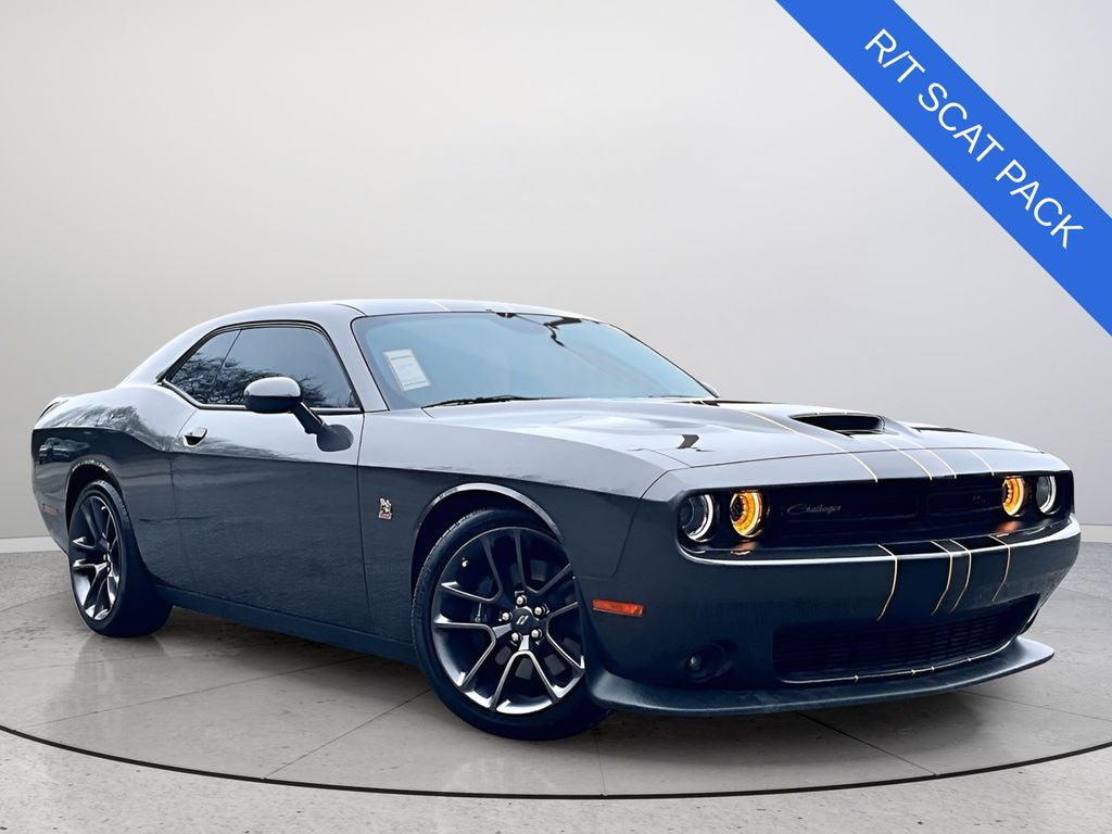 Gray (Granite Crystal Metallic Clearcoat) 2023 Dodge Challenger R/T Scat Pack RWD Coupe Rear-Wheel Drive 8-Speed Automatic