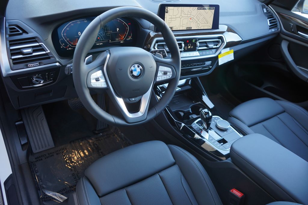 2024 BMW X3 xDrive30i 12