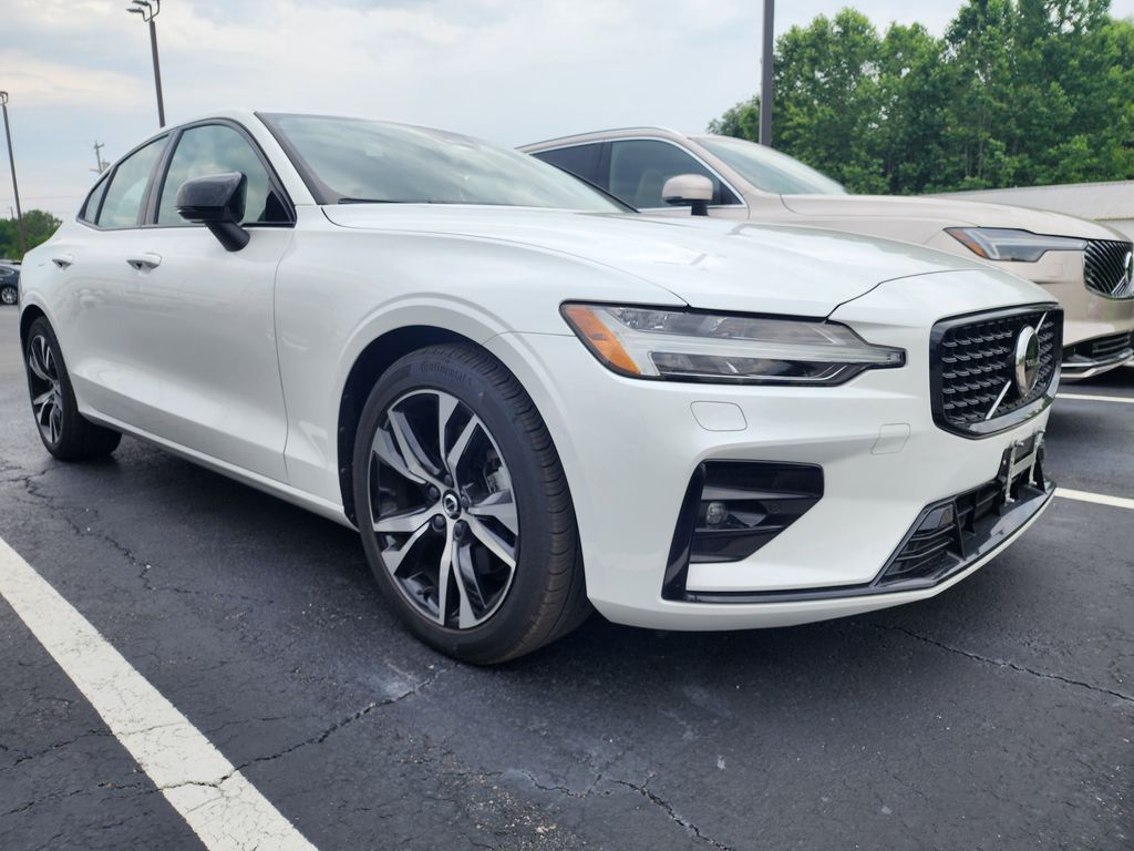Crystal White 2025 Volvo S60 Sedan All-Wheel Drive Automatic