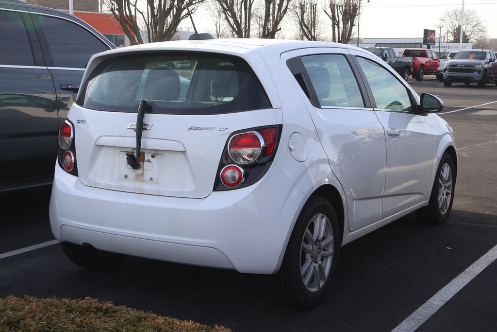 2015 Chevrolet Sonic LT 10