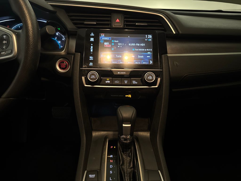 Used 2018  Honda EX image 23