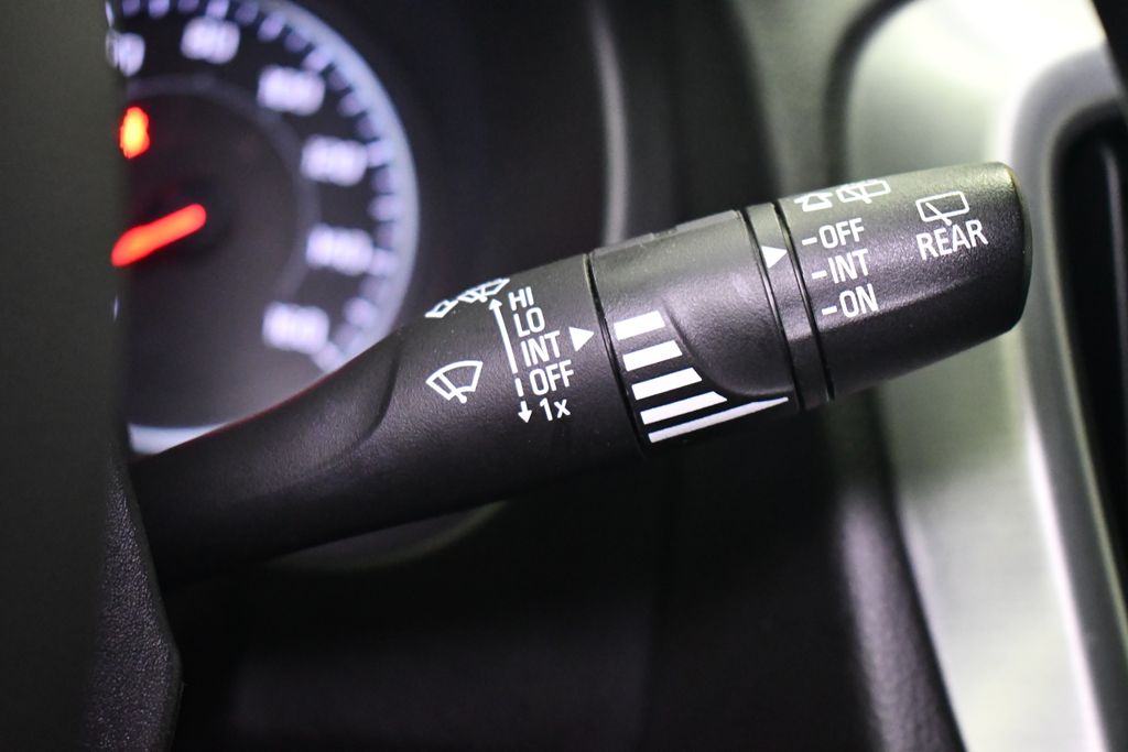 Thumbnail: 2020 GMC Terrain - 23