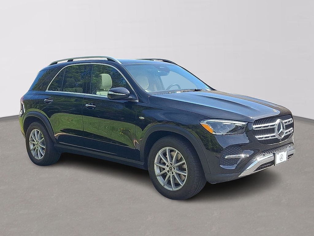 Thumbnail: 2025 Mercedes-Benz GLE - 2