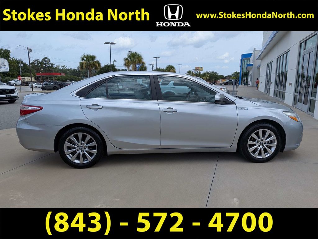 Used 2016 Toyota Camry Hybrid Sedan